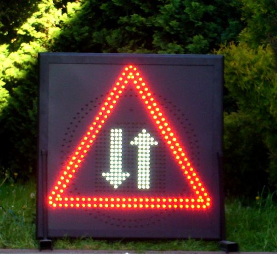 ZMT-1 Znak zmiennej treści - Sygnalizacja wahadłowa - Wynajem ...